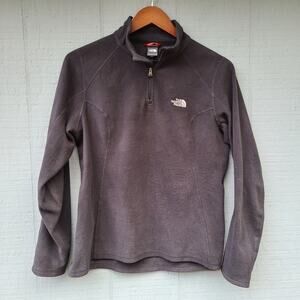 The North Face Solid Black Pullover Fleece Sweater